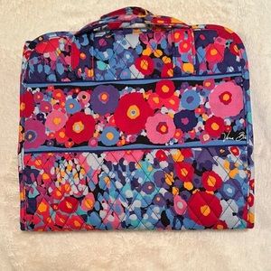 Retired Vera Bradley multi color Impressionista hanging organizer. NWT.